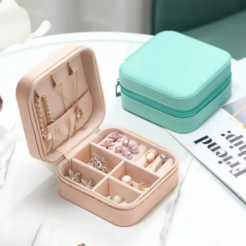Portable Jewelry Box/Organizer