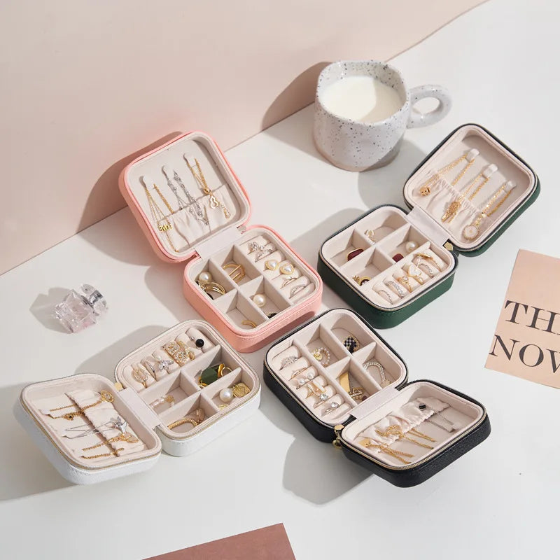 Portable Jewelry Box/Organizer
